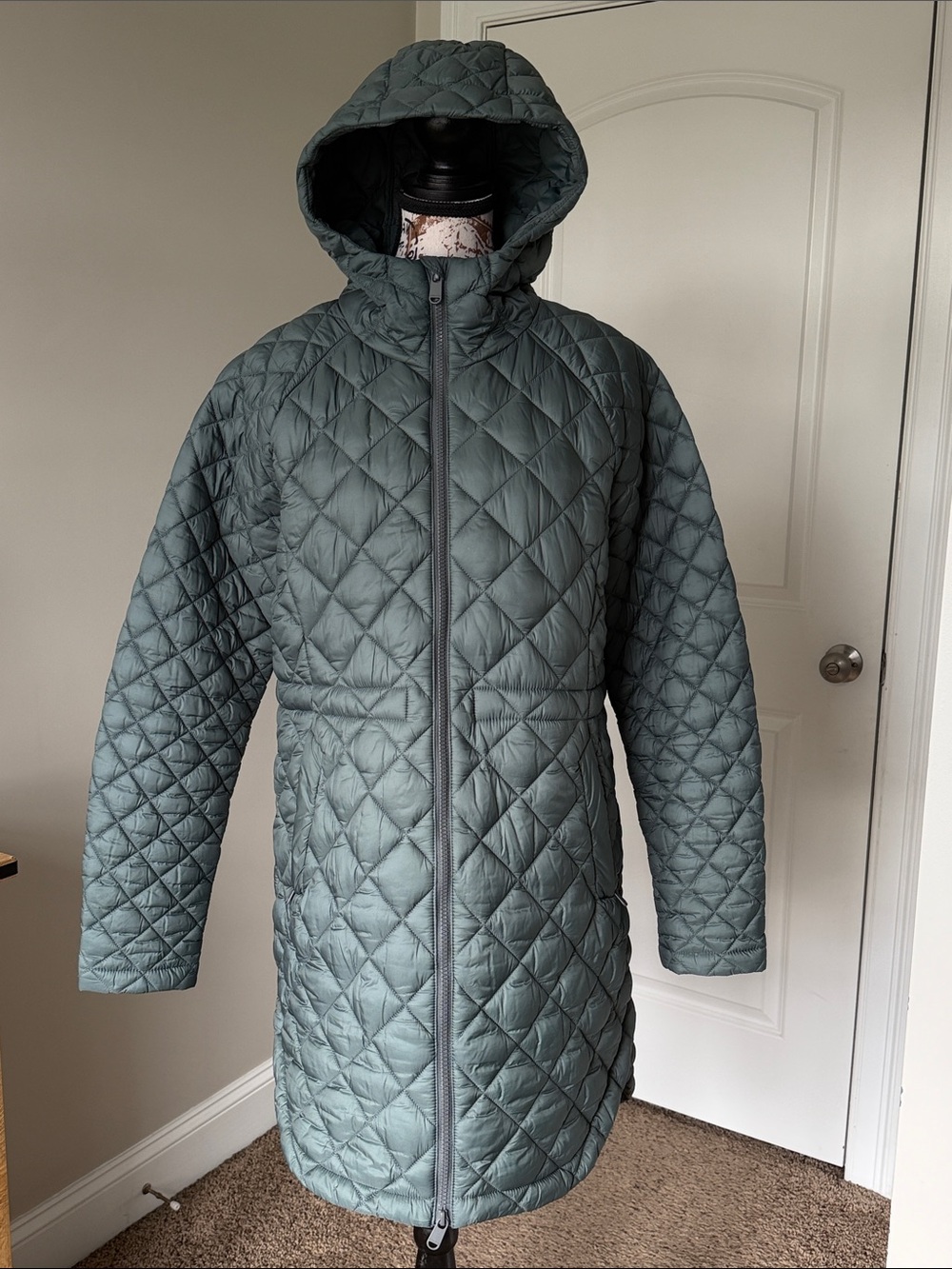 Athleta Quilted Hooded Long Puffer Coat - Sage